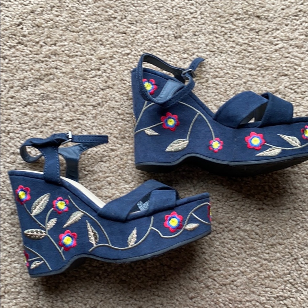 Platform sandal